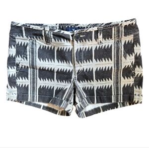 American Eagle Outfitters Patterned Shorts Sz 6
